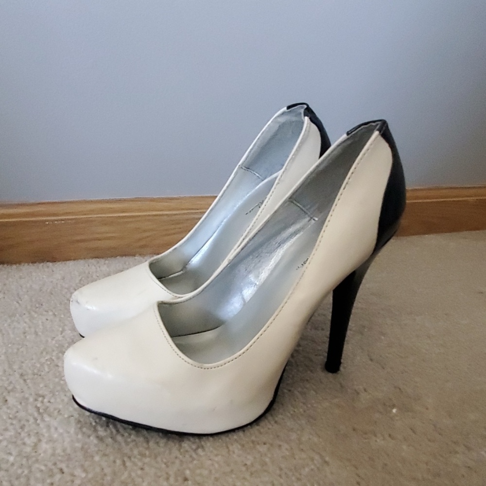 Black and white heals